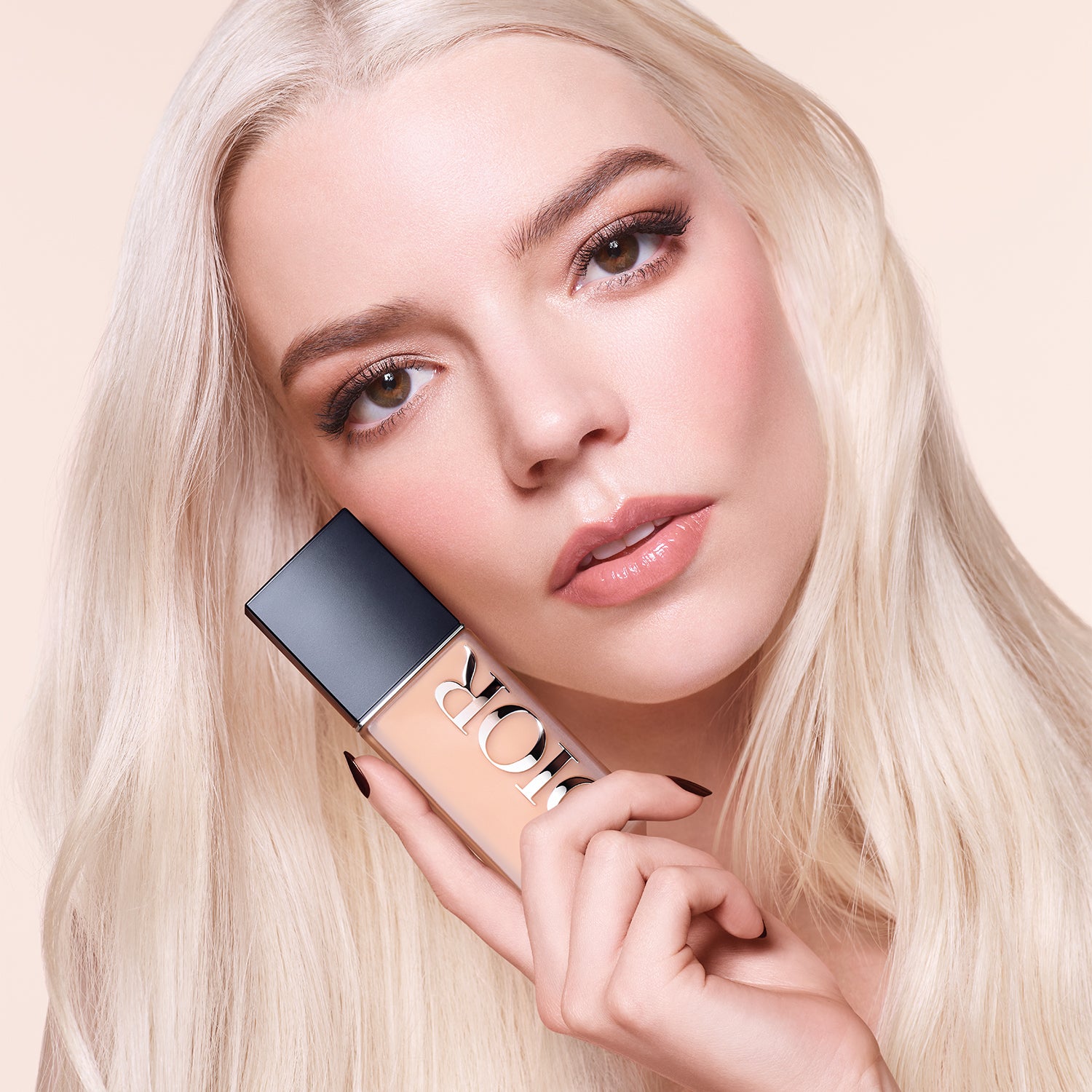 Forever Skin Wear Flawless Foundation 24H Ultra Wear