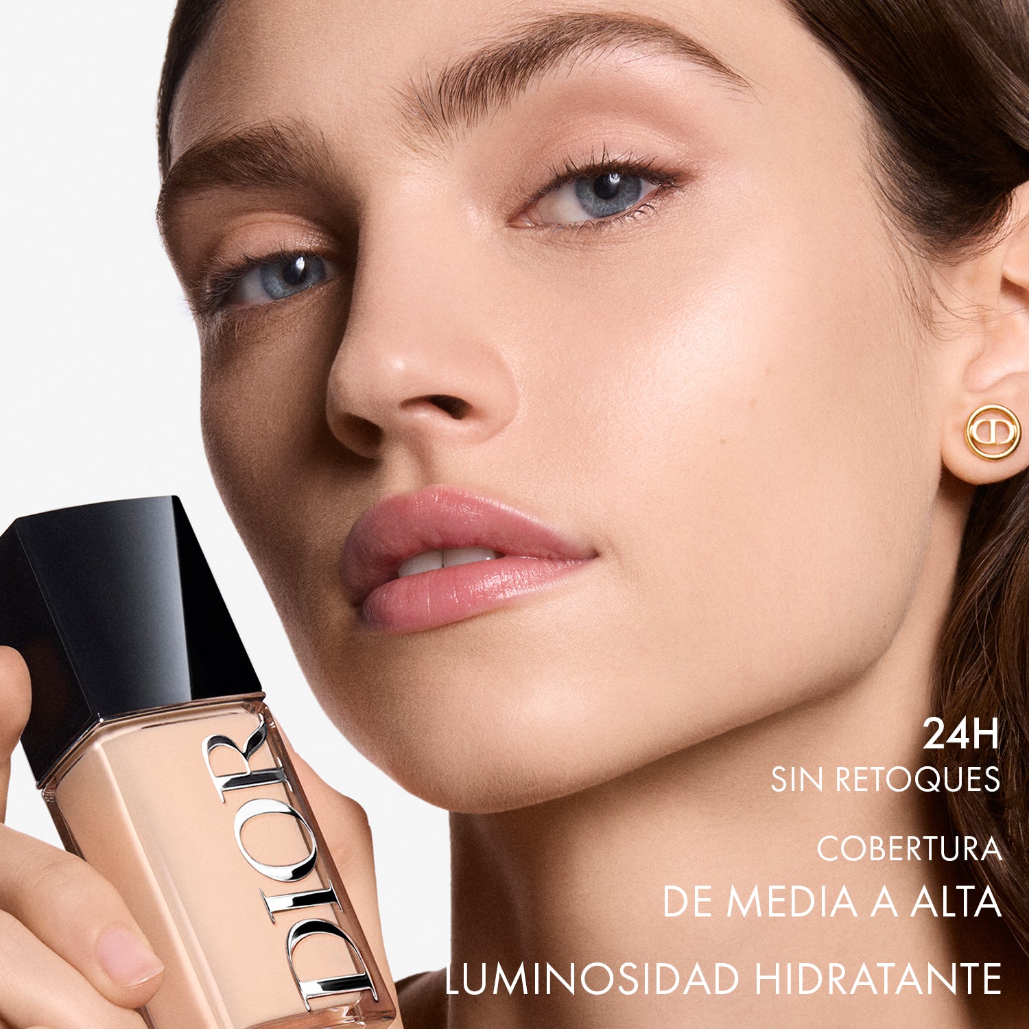 Dior Forever Skin Glow Flawless Radiant Foundation 24H Ultra Wear