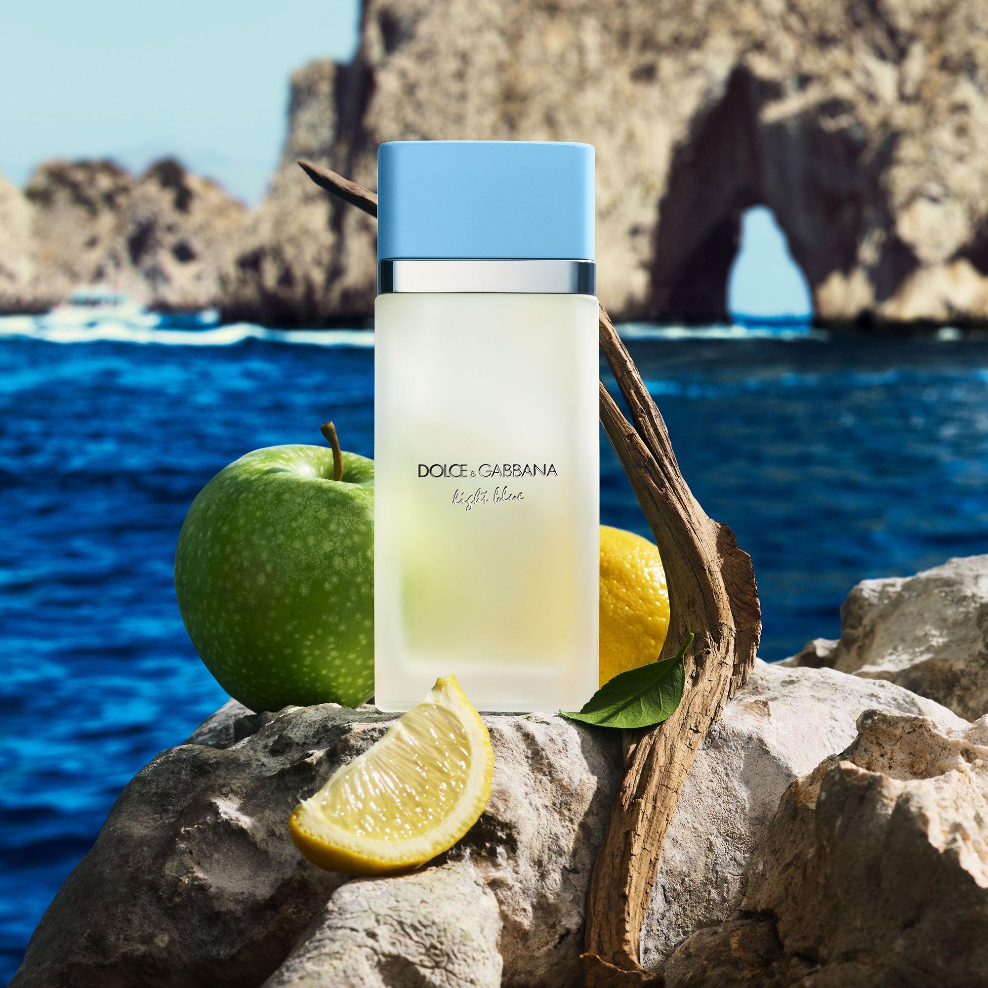 Light Blue Eau de Toilette - Perfumería First Bolivia