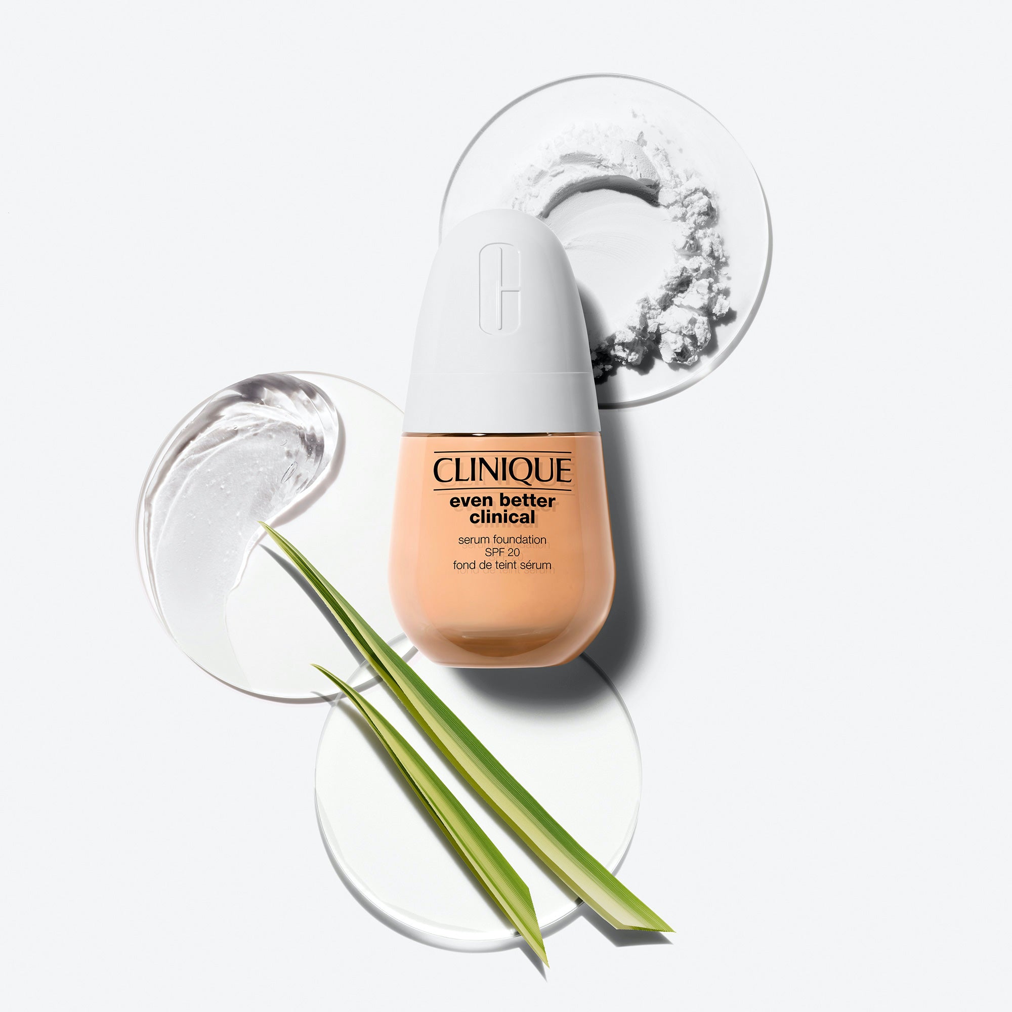 Clinique  Base de maquillaje y Suero Even Better Clinical™  SPF 20