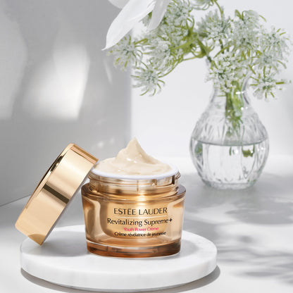 Tratamiento antiedad Revitalizing Supreme+ Moisturizer Youth Power