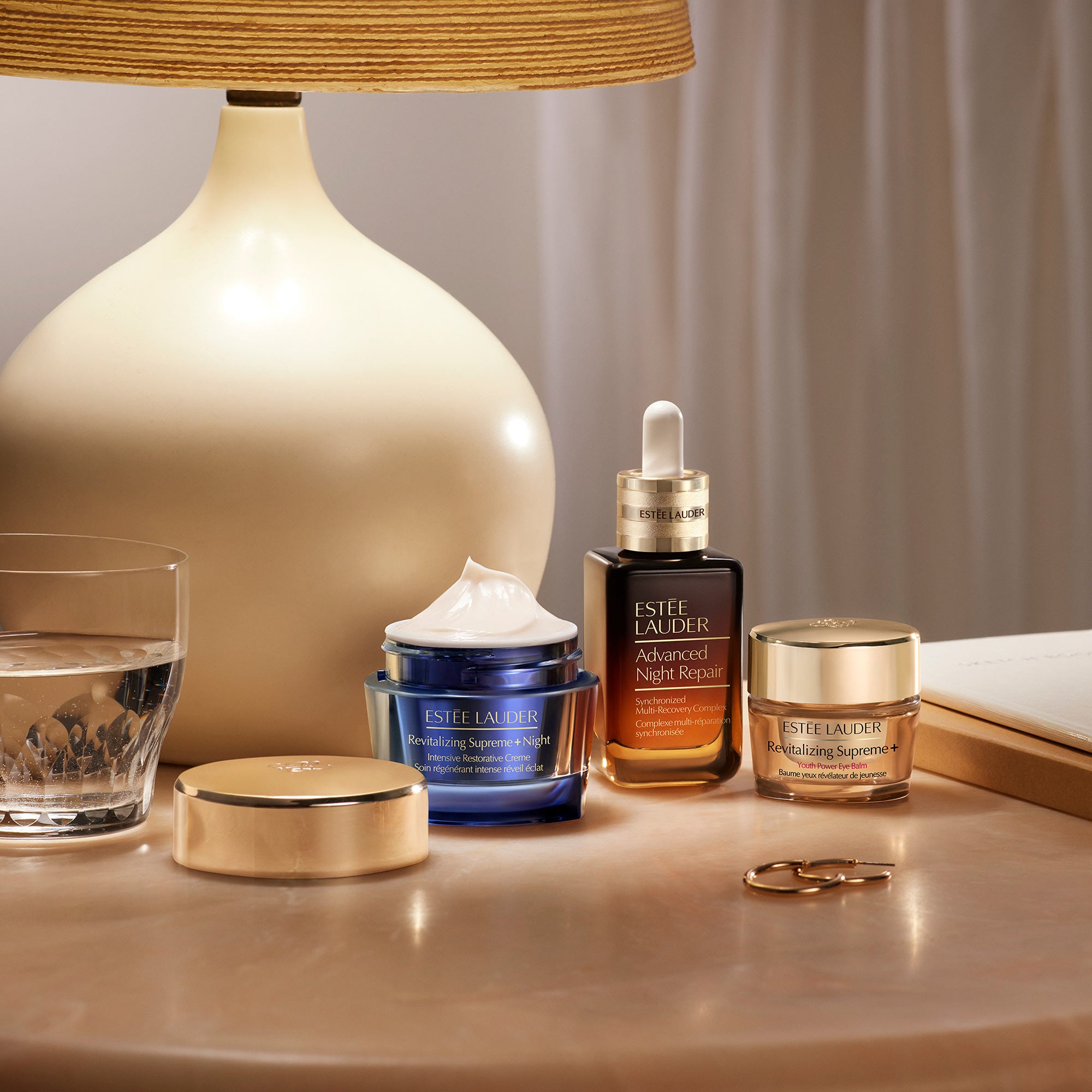 Crema Restauradora Tratamiento antiedad Revitalizing Supreme+ Night Moisturizer Intensive