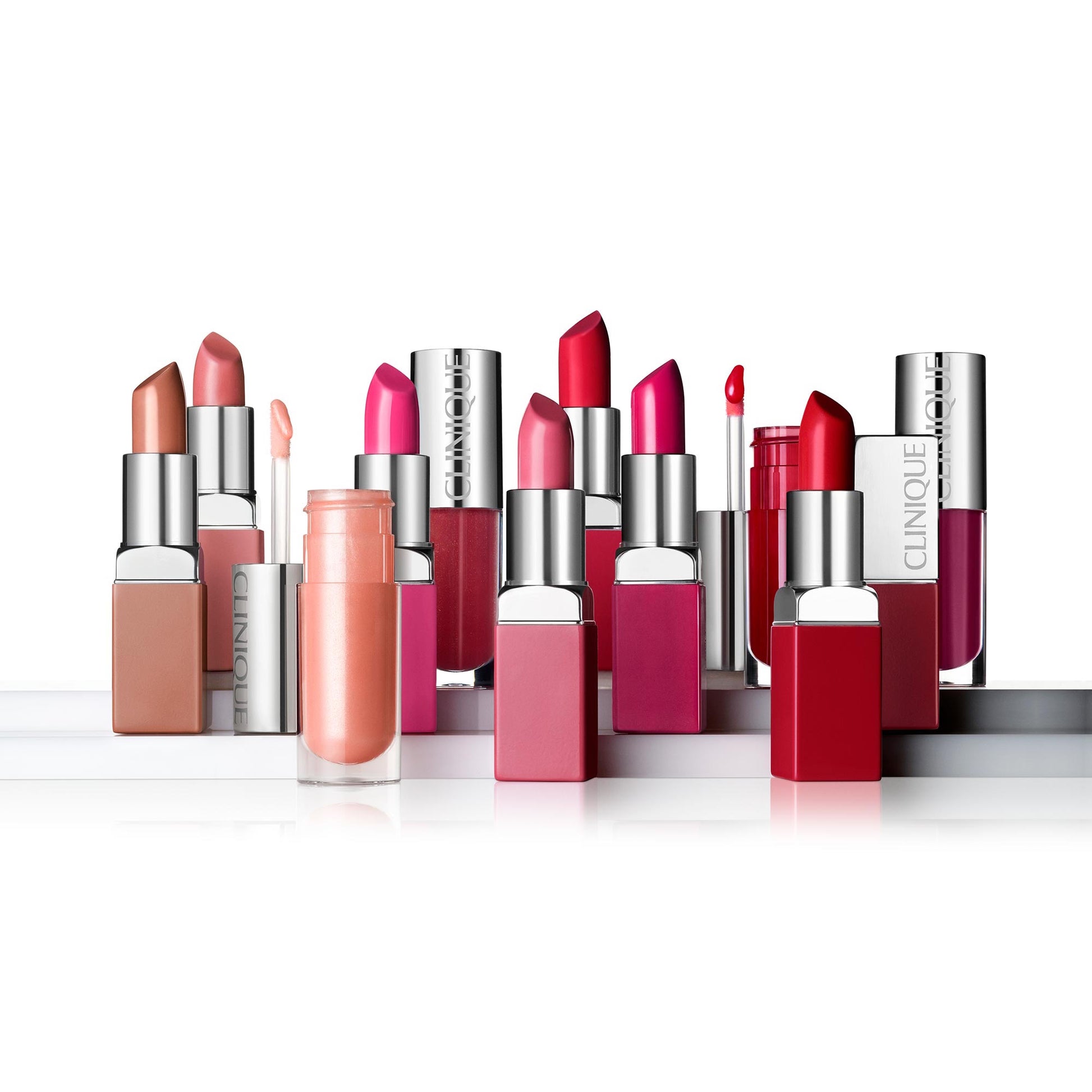 Clinique  Labial+Primer Pop™ Mat - Perfumería First Bolivia
